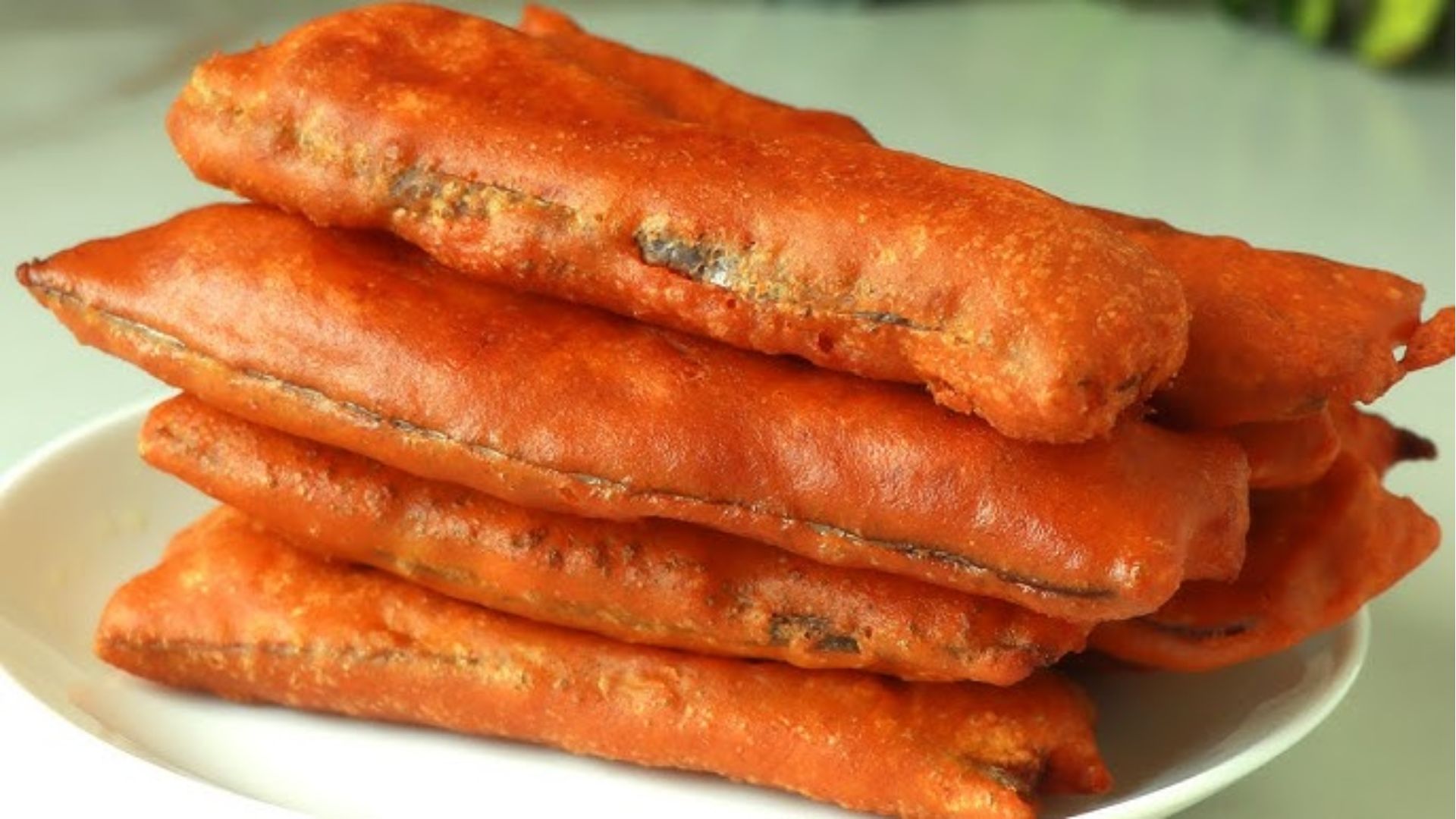 ইফতারে বেগুনি: অজান্তেই এক প্লেট ভাতের সমান ক্যালরি গ্রহণ করছেন না তো?