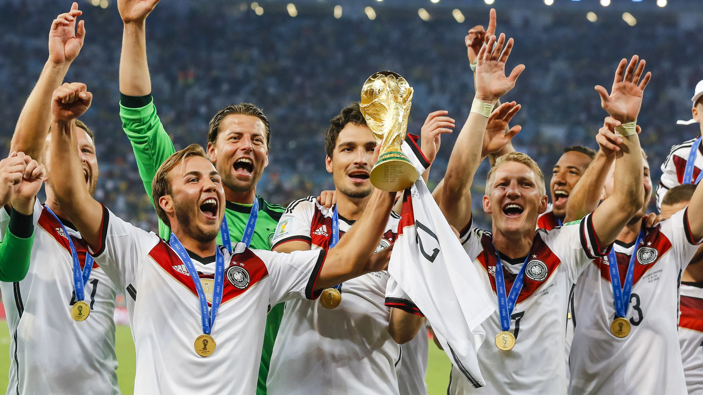 চার তারা: জার্মানির বিশ্বজয়ের গল্প