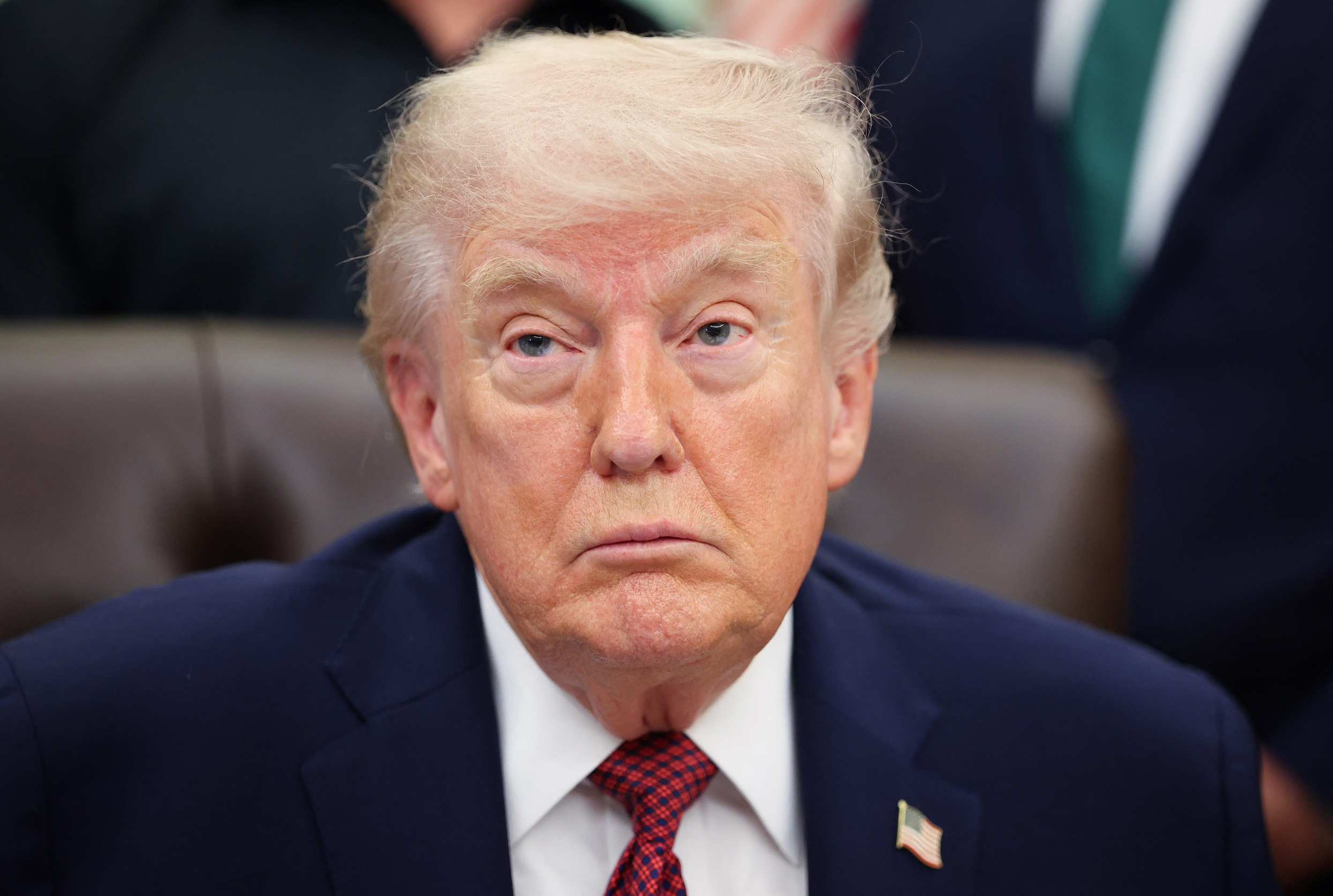 ইরানকে চীনের দেওয়া ‘উপহার’ আটকে দিয়েছে মার্কিন বাহিনী: ট্রাম্প