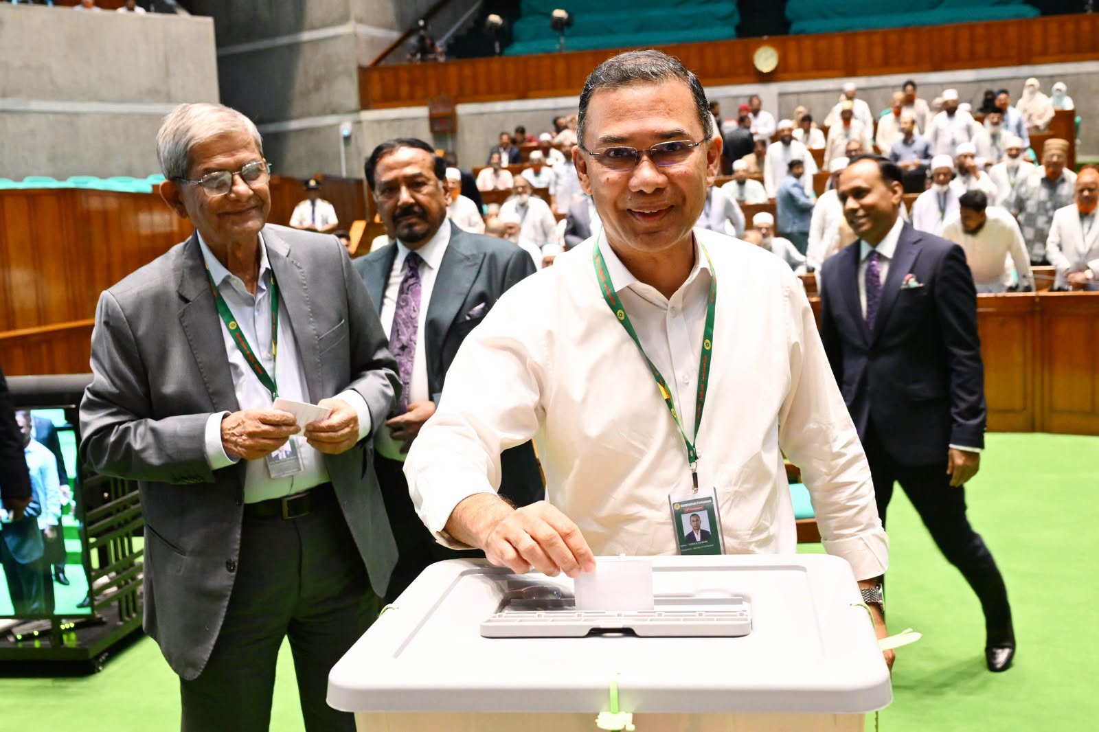 রাষ্ট্রপতি নির্বাচনের ভোটগ্রহণ চলছে