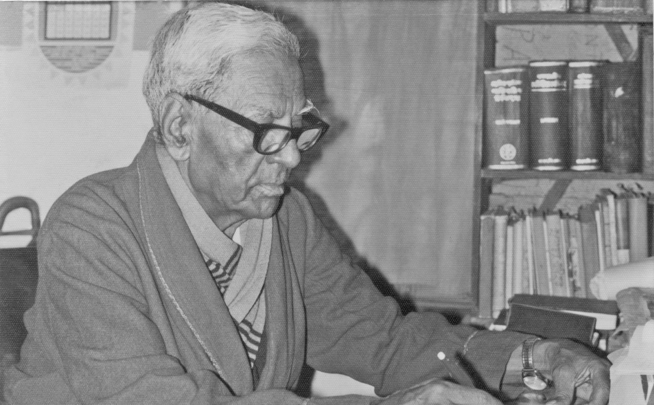 আবুল মনসুর আহমদের আয়না ও তার প্রাসঙ্গিকতা  