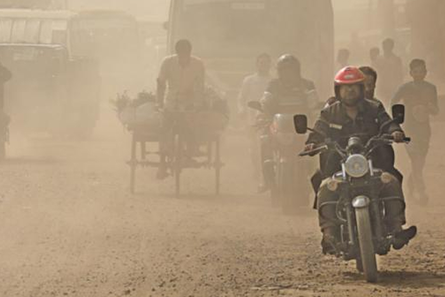 শুক্রবার সকালেও ‘খুব অস্বাস্থ্যকর’ ঢাকার বাতাস