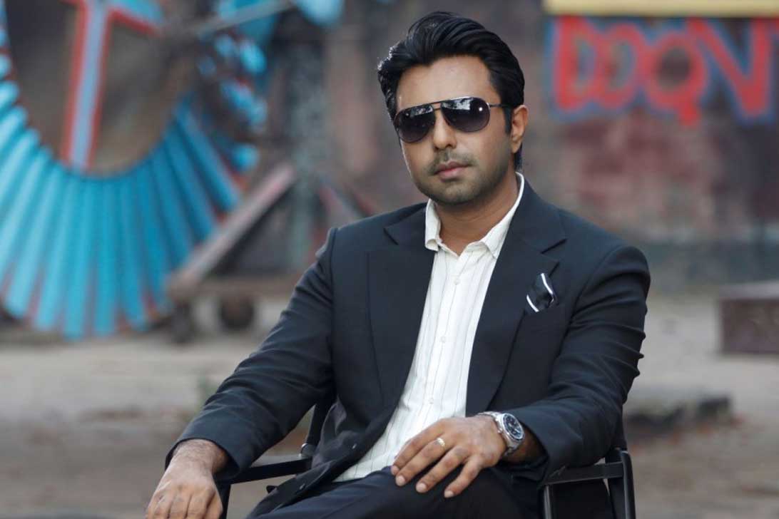 শেষের কবিতার অমিত হতে চাই: অপূর্ব