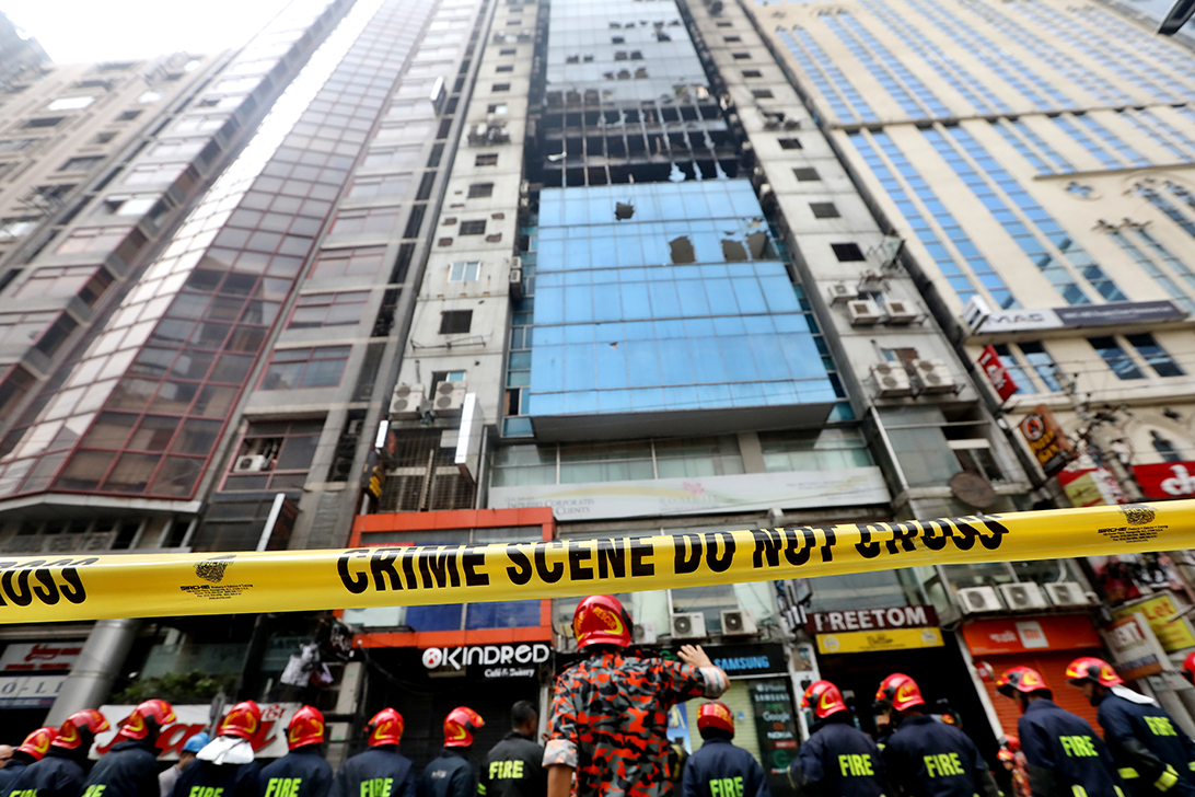 বনানীর এফআর টাওয়ার: একটি নিয়মভঙ্গের ভবন