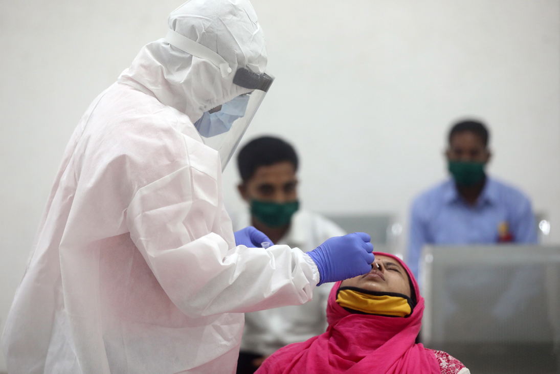 আবারো বাড়ছে করোনা সংক্রমণ, ভারতের যেসব রাজ্যে মাস্ক বাধ্যতামূলক