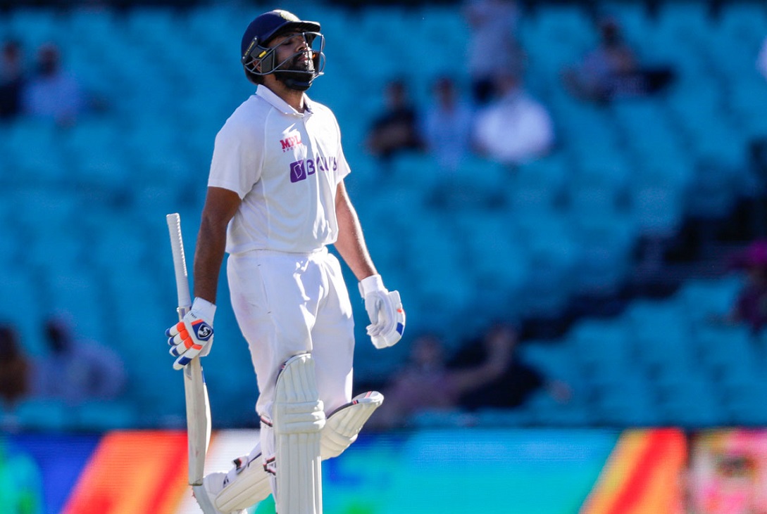 টেস্ট ক্রিকেট থেকে অবসর নিলেন রোহিত