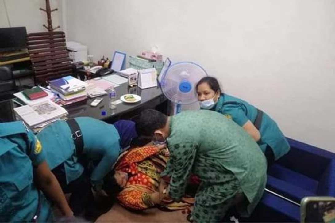 সাংবাদিক রোজিনার বিরুদ্ধে অফিশিয়াল সিক্রেটস অ্যাক্টে মামলা