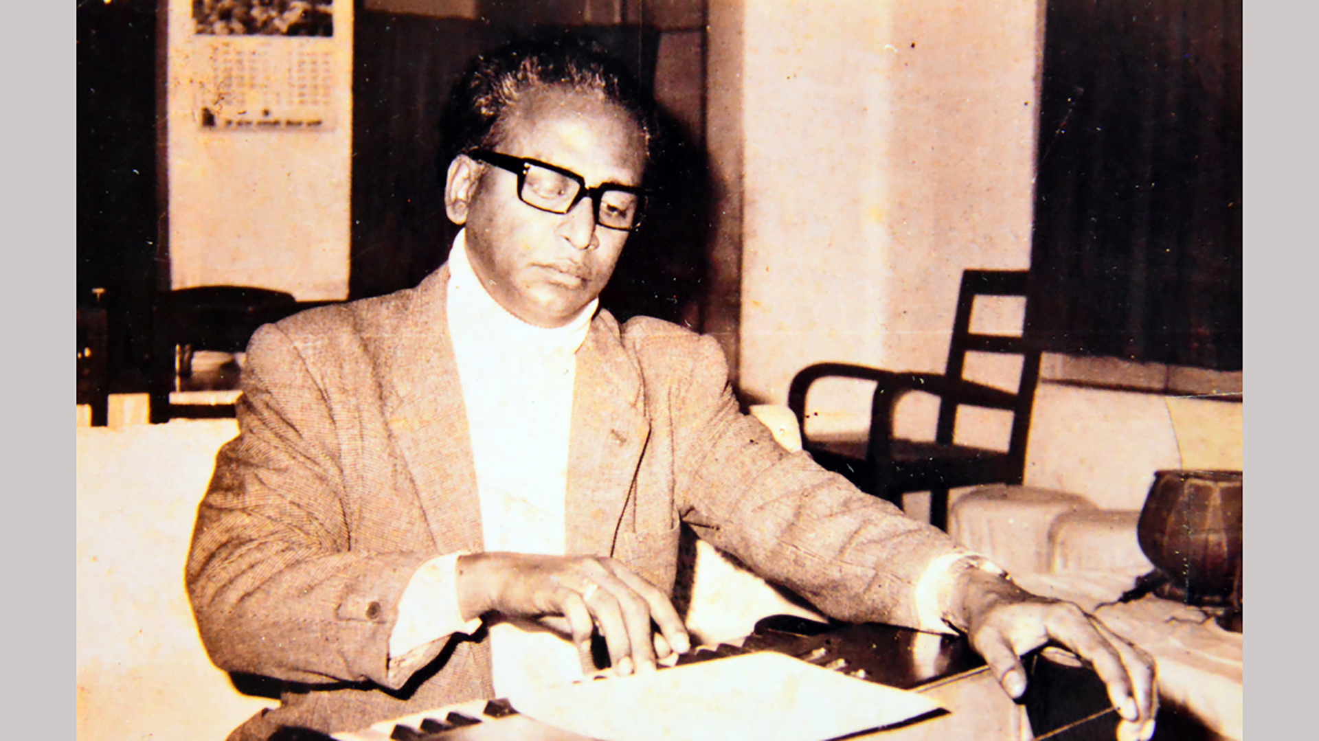 অসীমে মুক্তির পথিক আলতাফ মাহমুদ