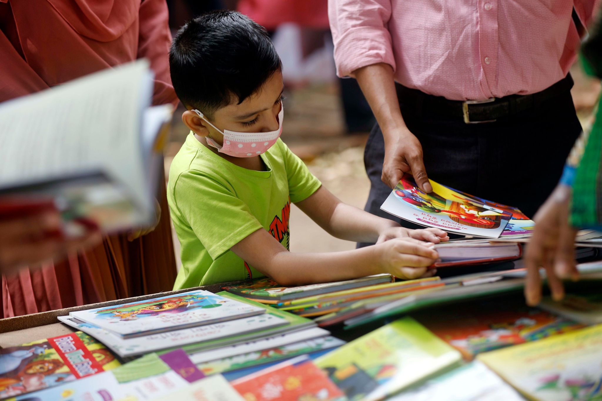 বইমেলায় প্যাভিলিয়ন বরাদ্দসহ ৫ দাবি আদর্শ প্রকাশনীর