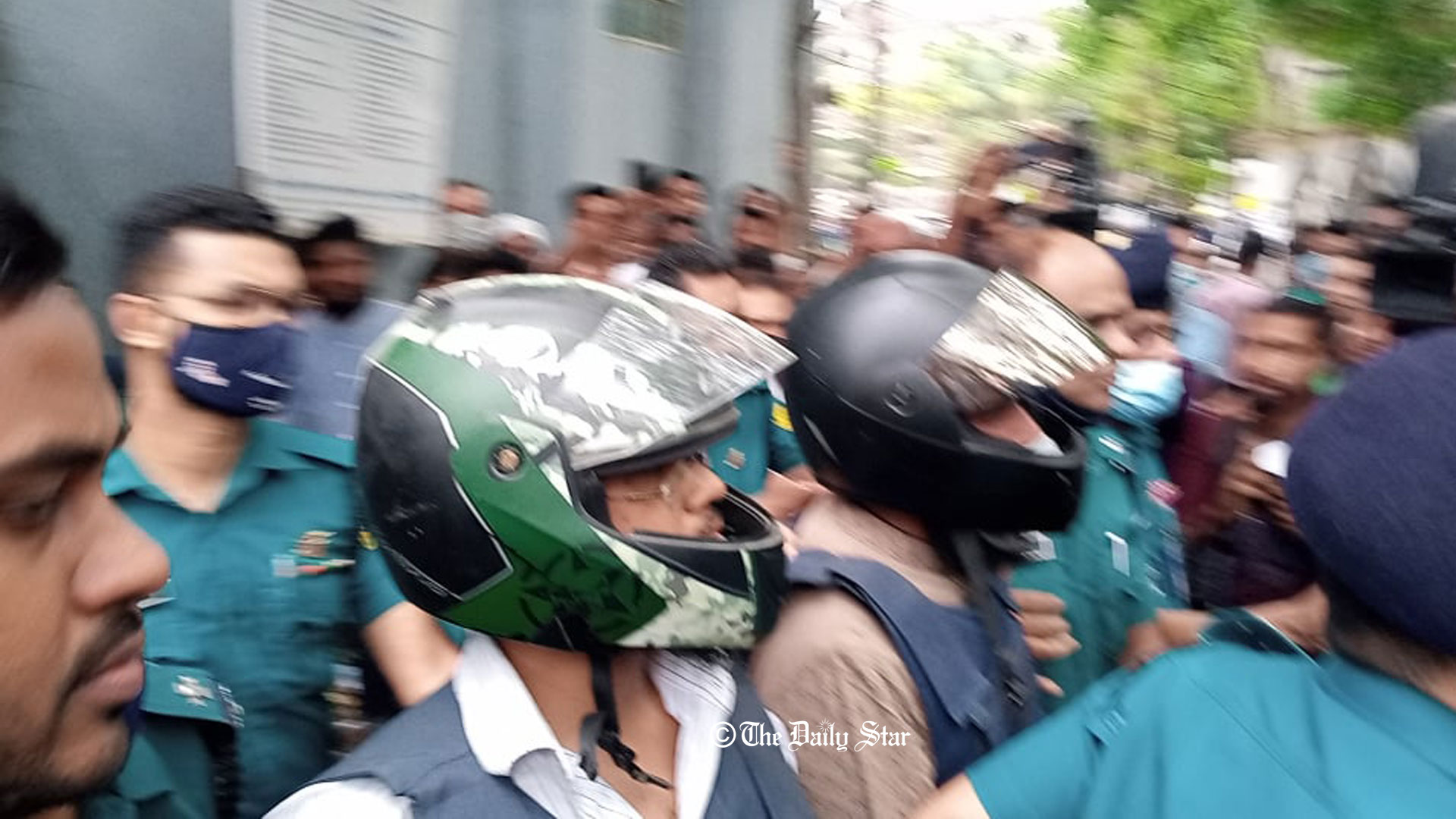 ব্লগার অনন্ত হত্যা: ৪ জনের মৃত্যুদণ্ড