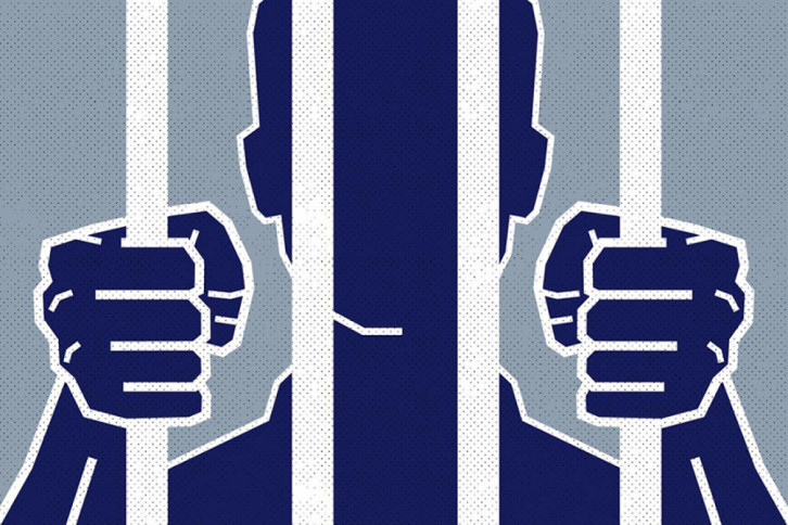 শিক্ষক হৃদয় মণ্ডলের বিরুদ্ধে মামলা: ‘আমারও প্রশ্ন, আমিই কেন বাদী’