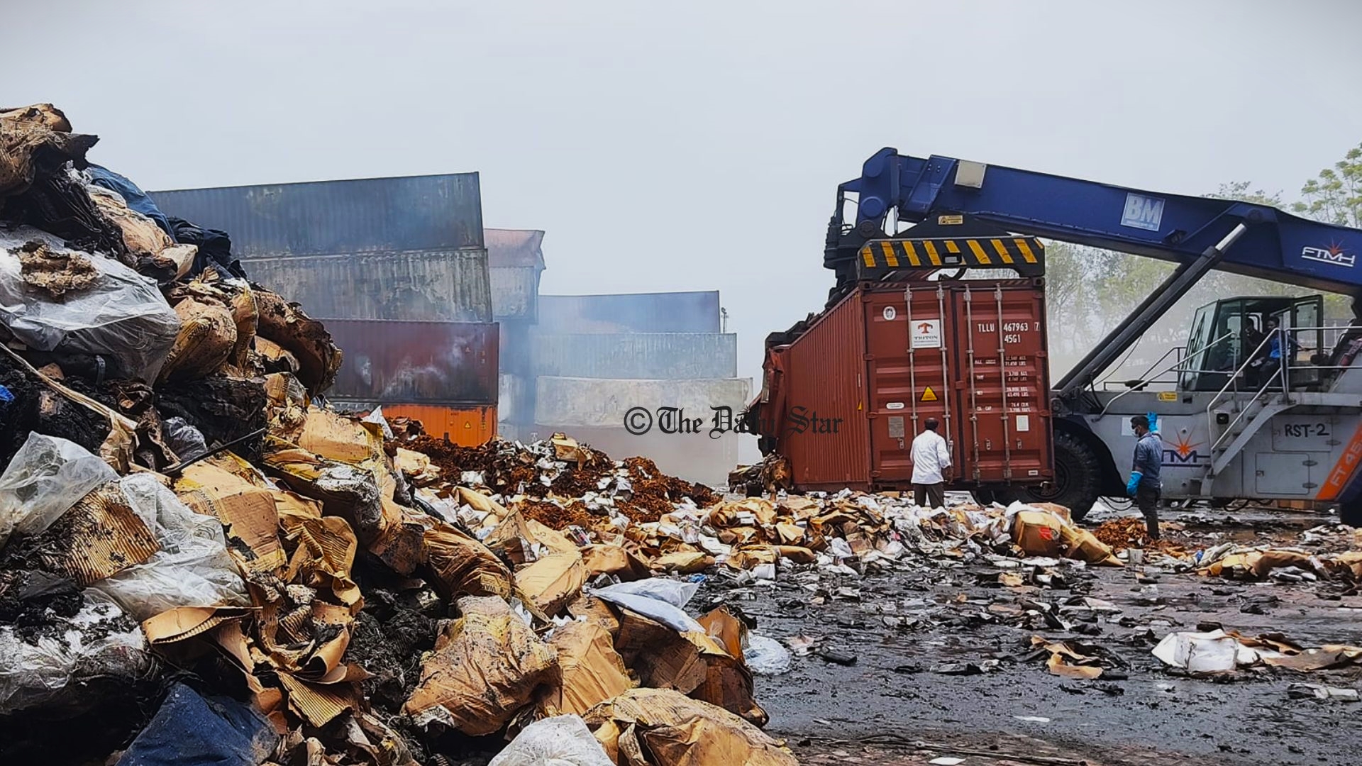 বিএম ডিপোর ধ্বংসস্তূপে পাওয়া গেল মাথার খুলি, হাড়