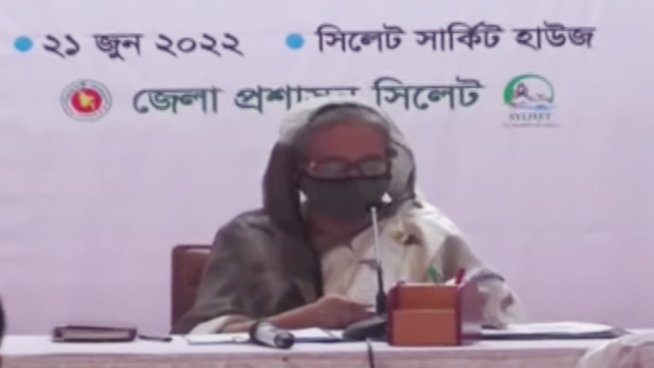 বন্যায় আমাদের কষ্ট-ক্ষতি হয়, আবার লাভও আছে: প্রধানমন্ত্রী