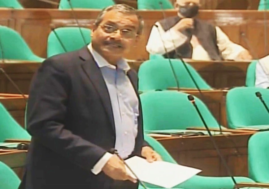 ‘পদ্মা সেতু পার হতে গেলে ফেলে দেবেন কি না, ভয়ে আছি’