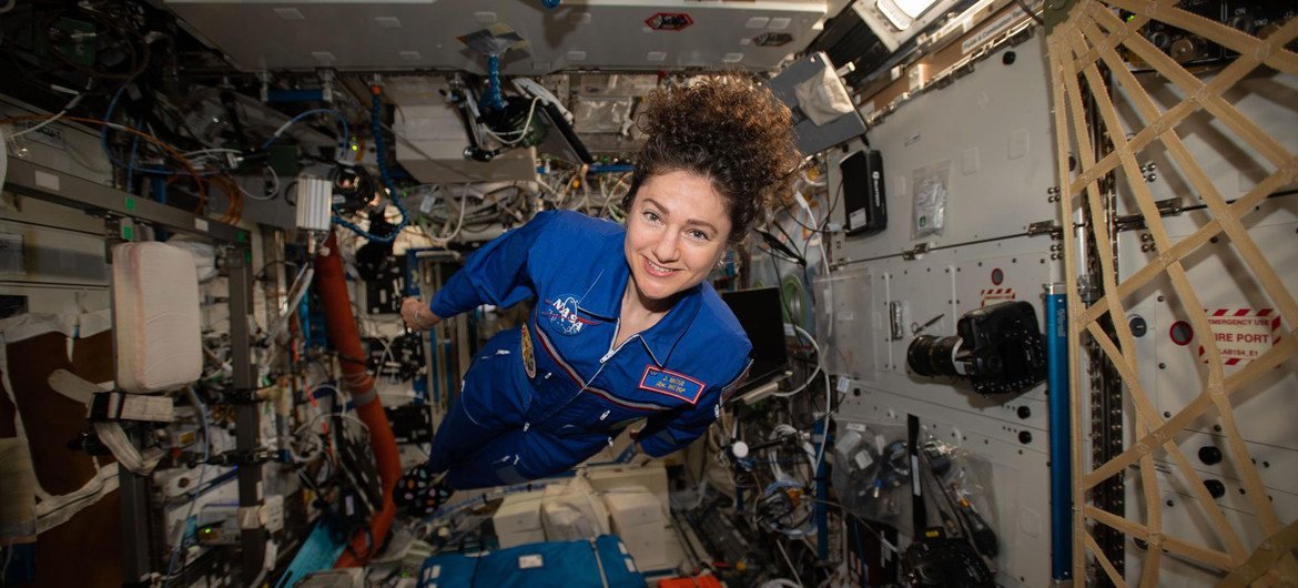 মহাকাশে মানবদেহে যে পরিবর্তন ঘটে