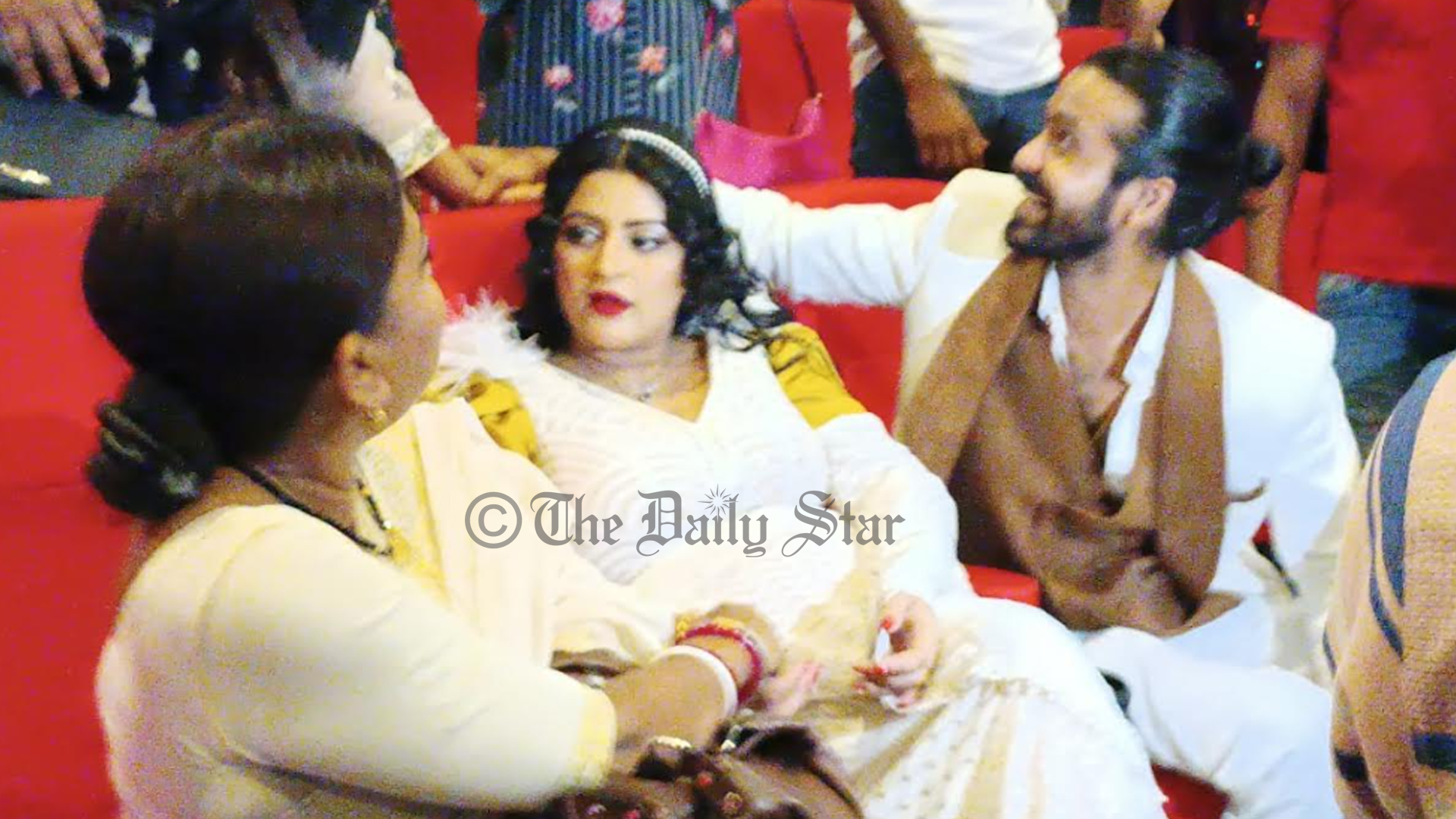 রাজের ‘পরাণ’ দেখে কাঁদলেন পরীমনি