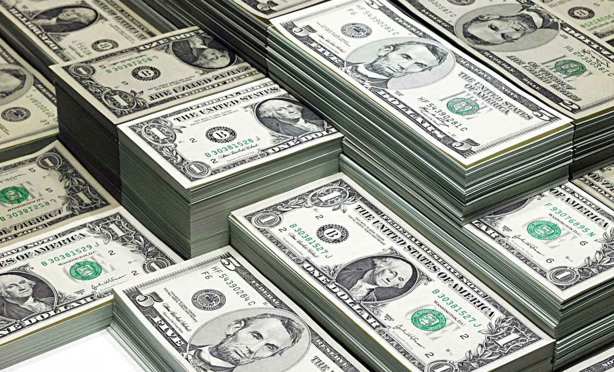 ২০৩০ সালে বৈদেশিক ঋণ পরিশোধের পরিমাণ সর্বোচ্চ ৫.১৫ বিলিয়ন ডলারে পৌঁছাবে