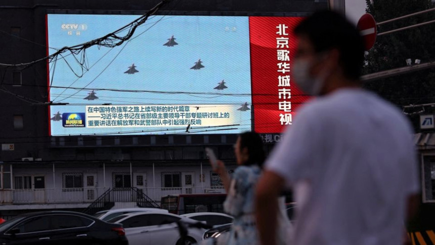 সর্বোচ্চ সতর্কতায় সামরিক বাহিনী, পেলোসি সফরকে কেন্দ্র করে ‘টার্গেটেড অপারেশন’: চীন