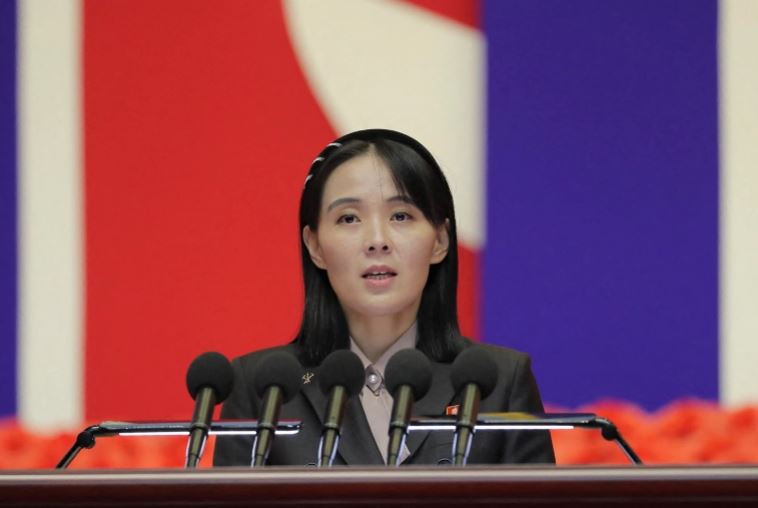 ‘মুখ বন্ধ রাখুন’ দক্ষিণ কোরিয়াকে উত্তরের হুঁশিয়ারি