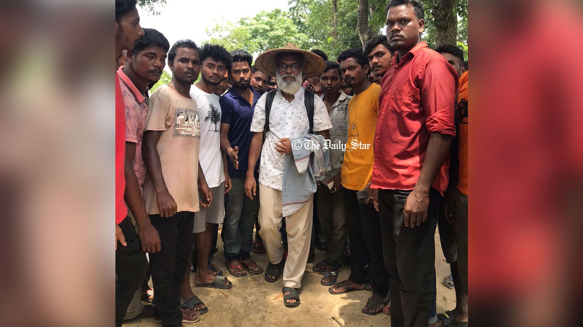 চা-শ্রমিকদের আন্দোলনের সমর্থনে হবিগঞ্জ থেকে ঢাকায় মিজানের পদযাত্রা