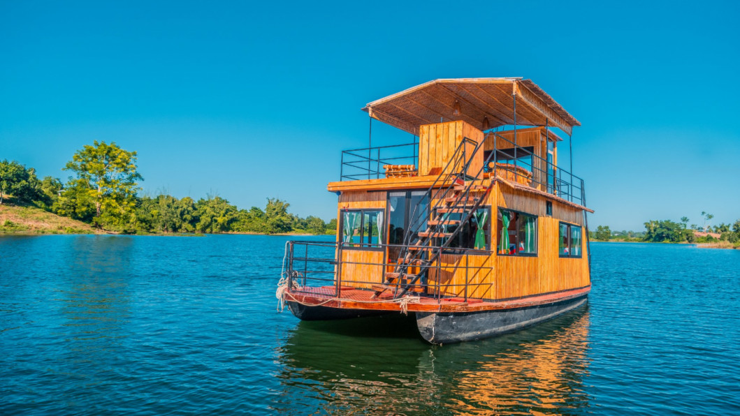 দেশের ভেতরে দৃষ্টিনন্দন ৫ হাউসবোট