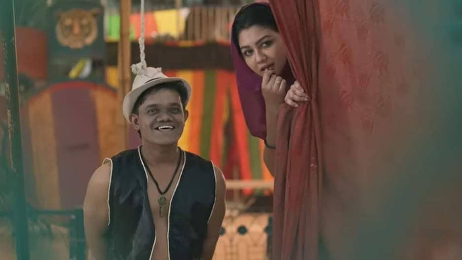 সার্কাসকন্যা জয়া আহসান