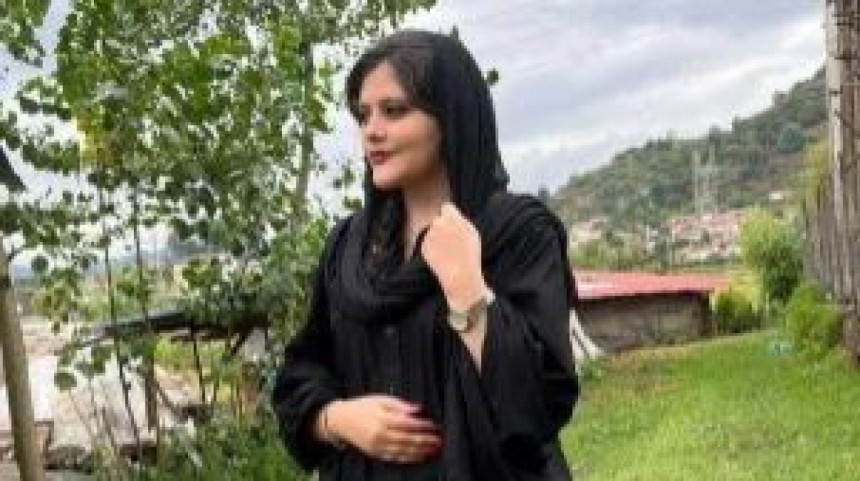  ইরানে পোশাকবিধি না মানায় আটক তরুণীর মৃত্যু, বিক্ষোভ