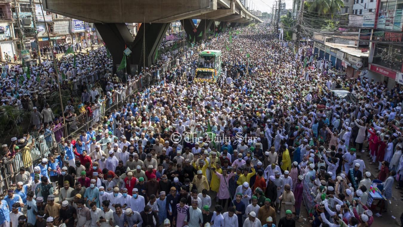 চট্টগ্রামের জুলুসকে ‘বিশ্বের সবচেয়ে বড় জুলুস’ এর স্বীকৃতি দিতে আবেদন