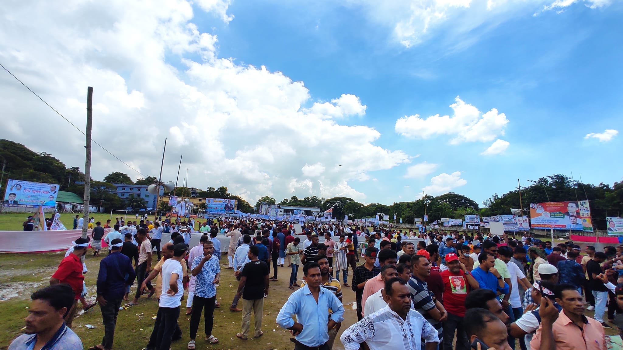 চট্টগ্রামে বিএনপির সমাবেশ: পথে ছাত্রলীগ-যুবলীগের বাধা-গাড়ি ভাঙচুরের অভিযোগ