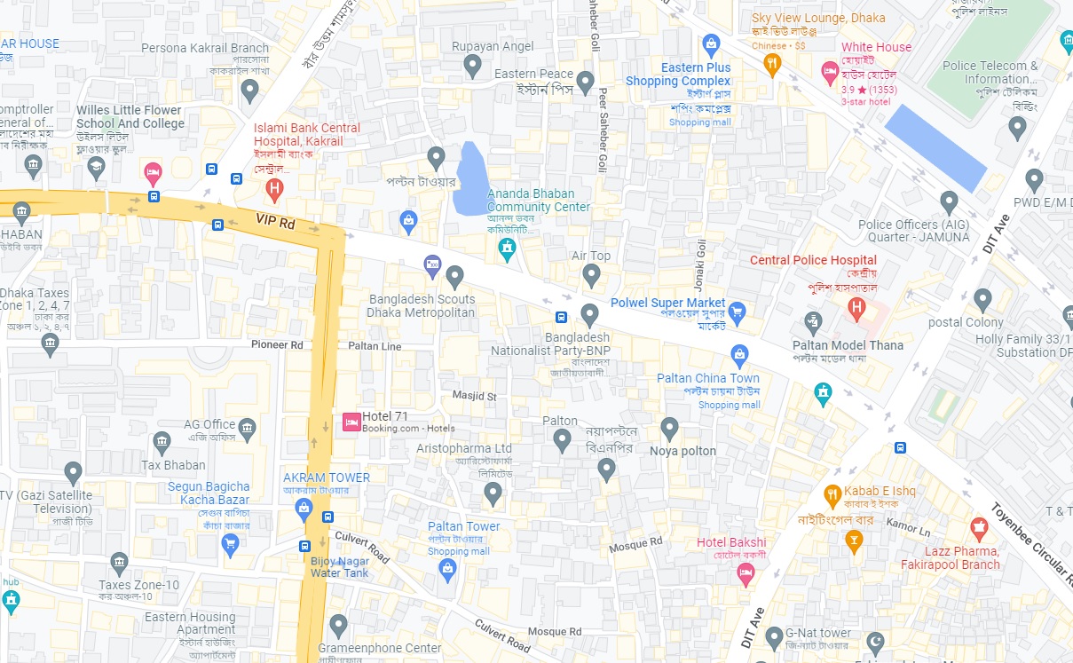 পল্টনে বিচারপতি শামসুদ্দীন চৌধুরী মানিকের গাড়িতে হামলা