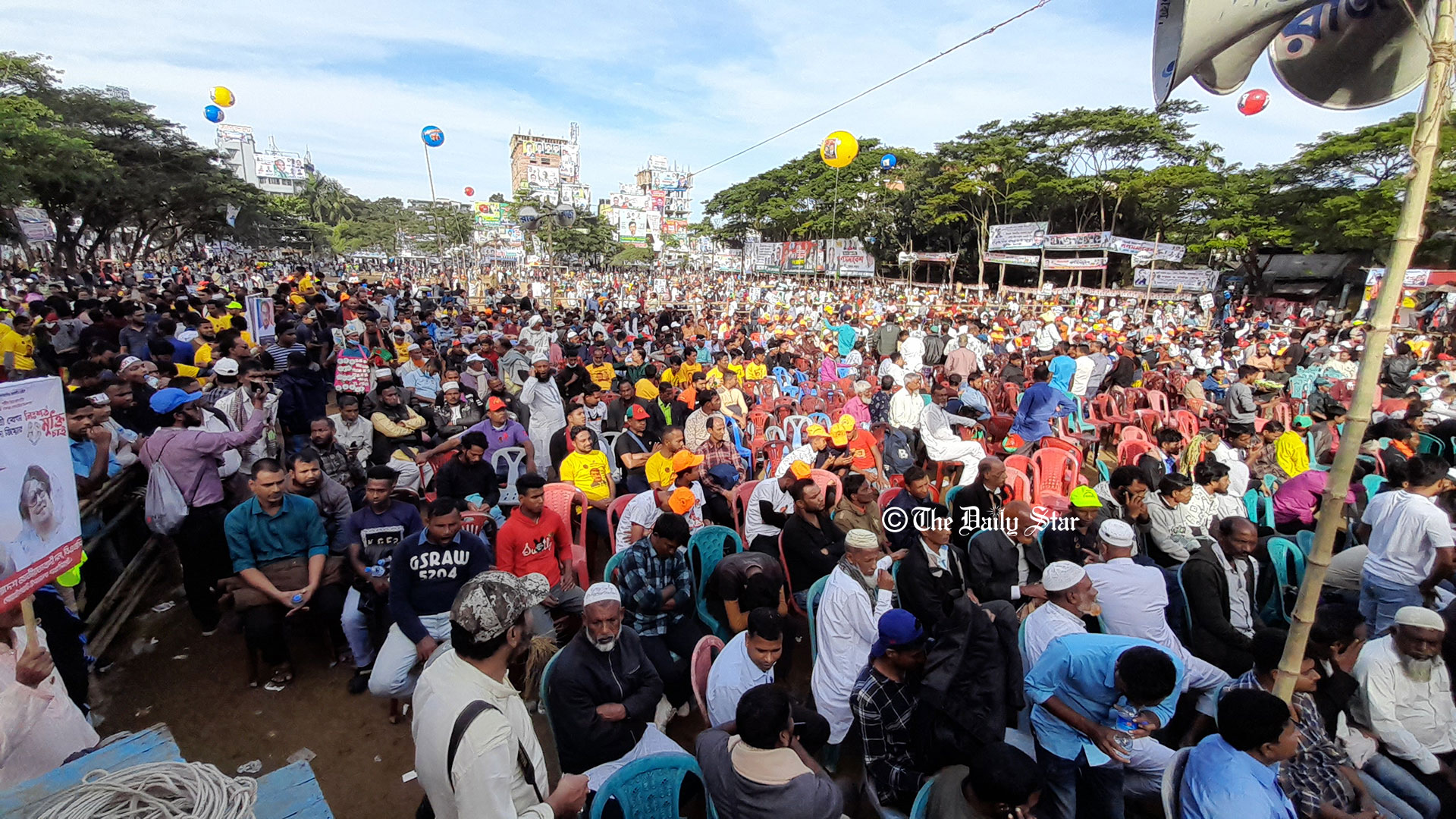 সিলেটে বিএনপি নেতা-কর্মীর স্লোগানে মুখরিত সমাবেশস্থল