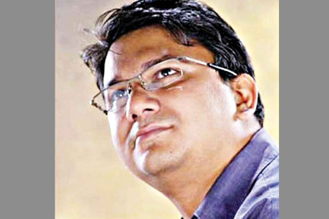 পুলিশের চোখে স্প্রে করে দীপন হত্যায় মৃত্যুদণ্ডপ্রাপ্ত ২ আসামি ছিনতাই 