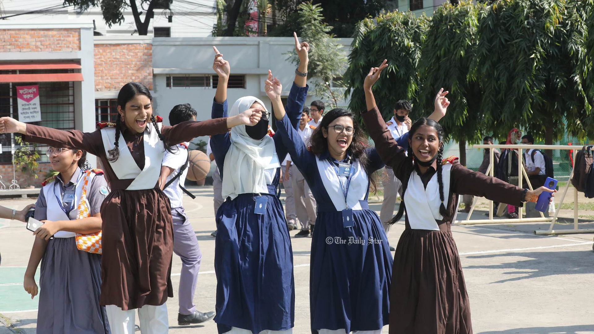 এবার জিপিএ-৫ বেড়েছে ৮৬ হাজার ২৬২