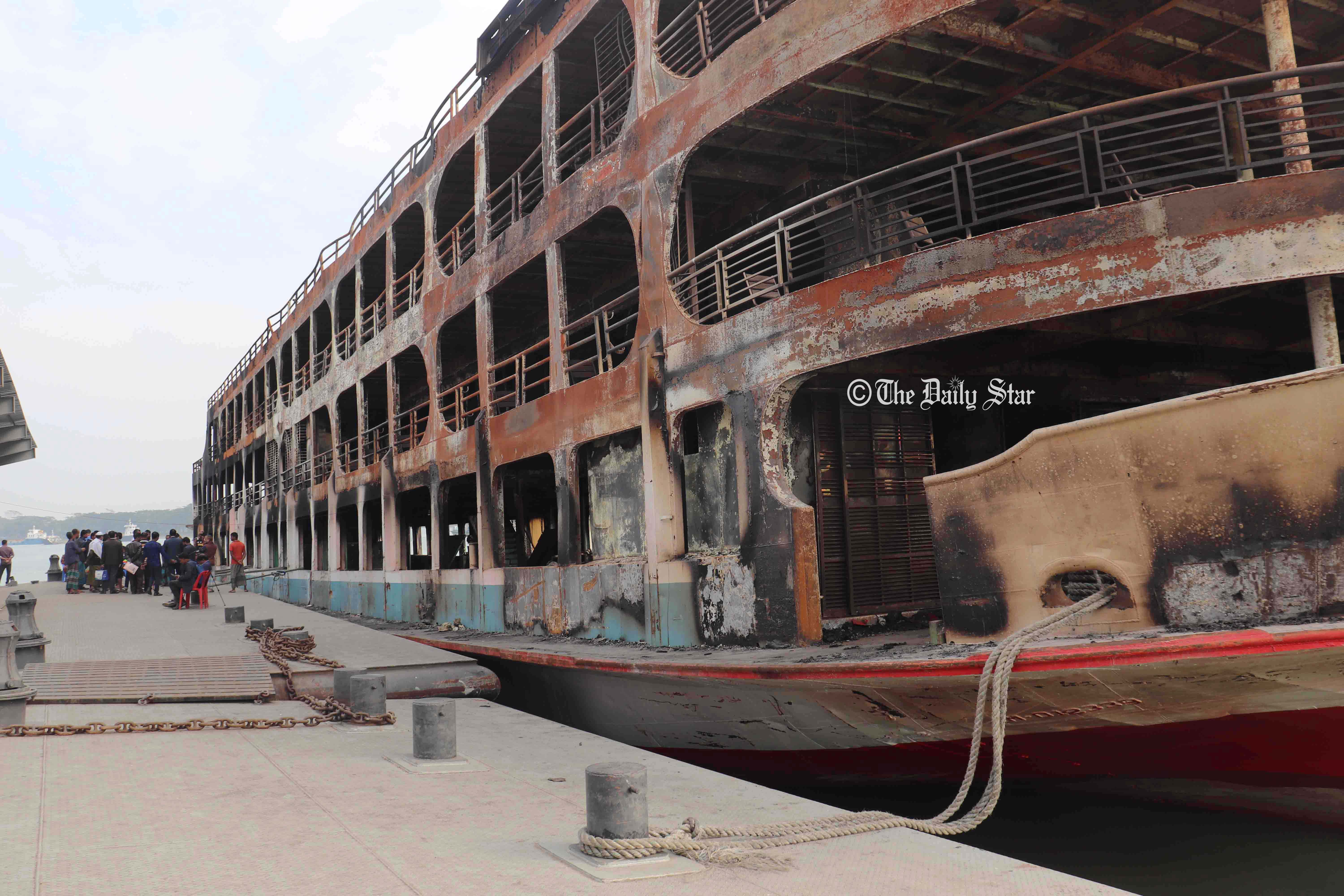 লঞ্চের আগুন, যাত্রীদের আর্তনাদ এখনো পীড়া দেয় প্রত্যক্ষদর্শীদের