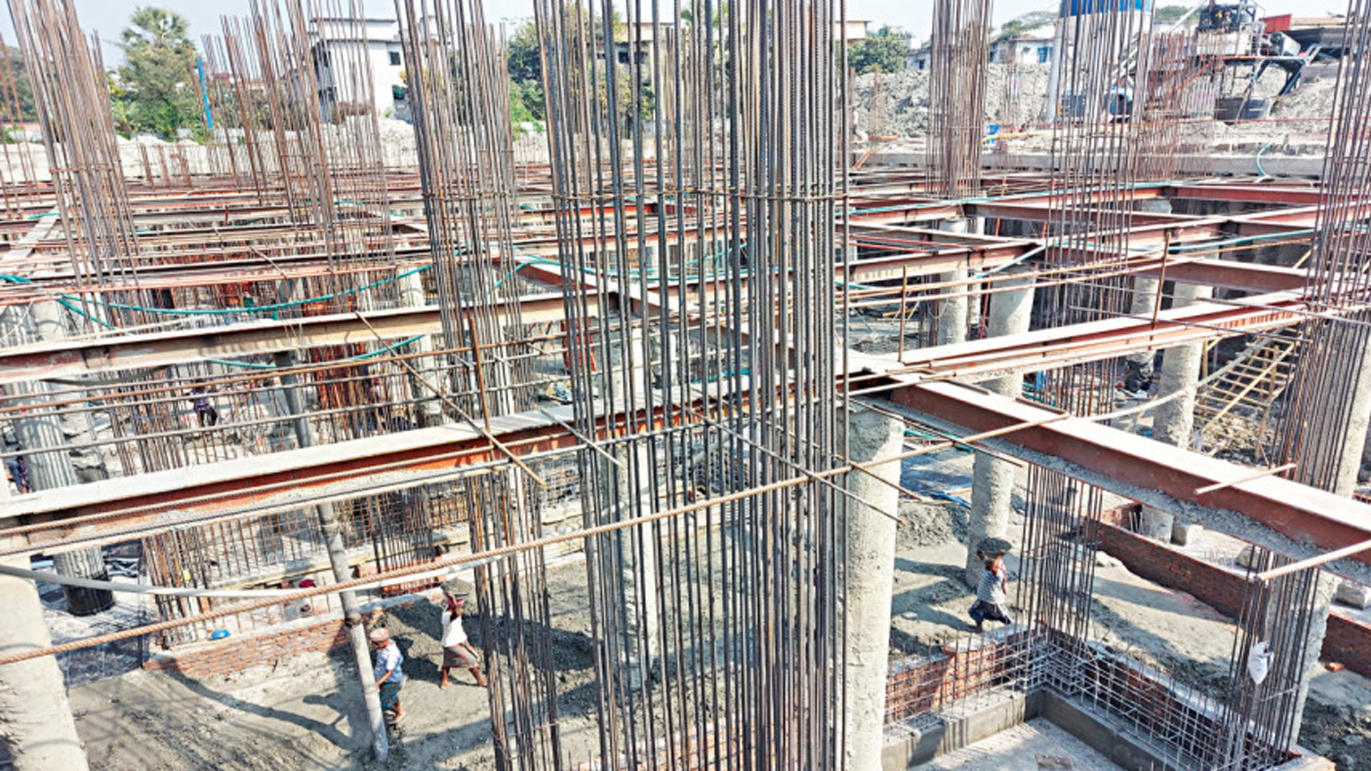 এমএস রডের দাম টনে ১ লাখ টাকা ছাড়াতে পারে