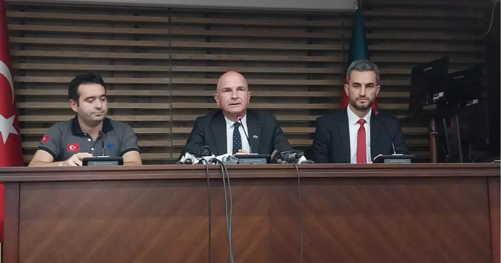 বাংলাদেশ থেকে শীতবস্ত্র, ওষুধ পেতে অগ্রাধিকার দেওয়া হচ্ছে: তুরস্কের রাষ্ট্রদূত