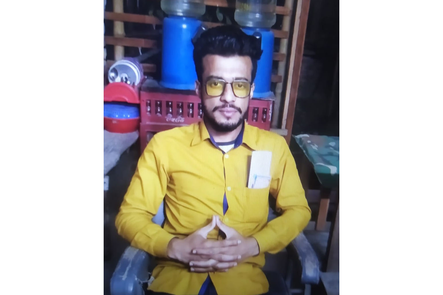 পড়ার খরচ চালাতে সুপারভাইজারের কাজ নেন মিনহাজুর