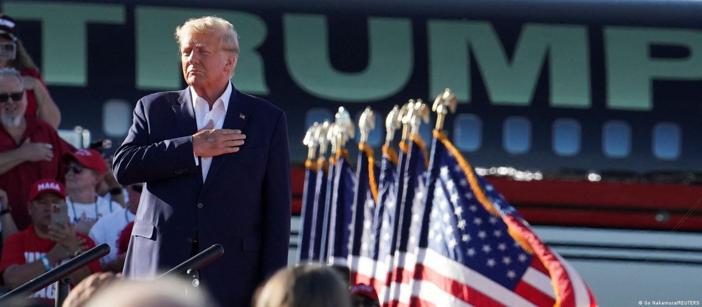 হোয়াইট হাউসে আমাকে ফিরিয়ে না আনলে অরাজকতা হবে: ট্রাম্প