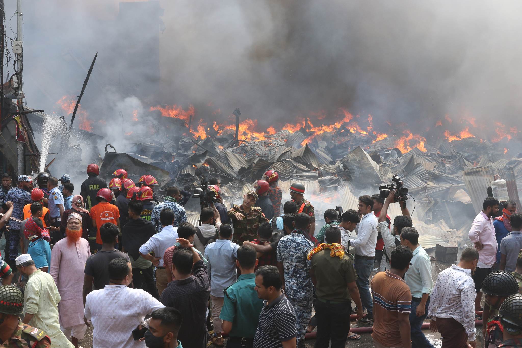 আগুনে ১ হাজার কোটি টাকার বেশি ক্ষতি: দোকান মালিক সমিতি