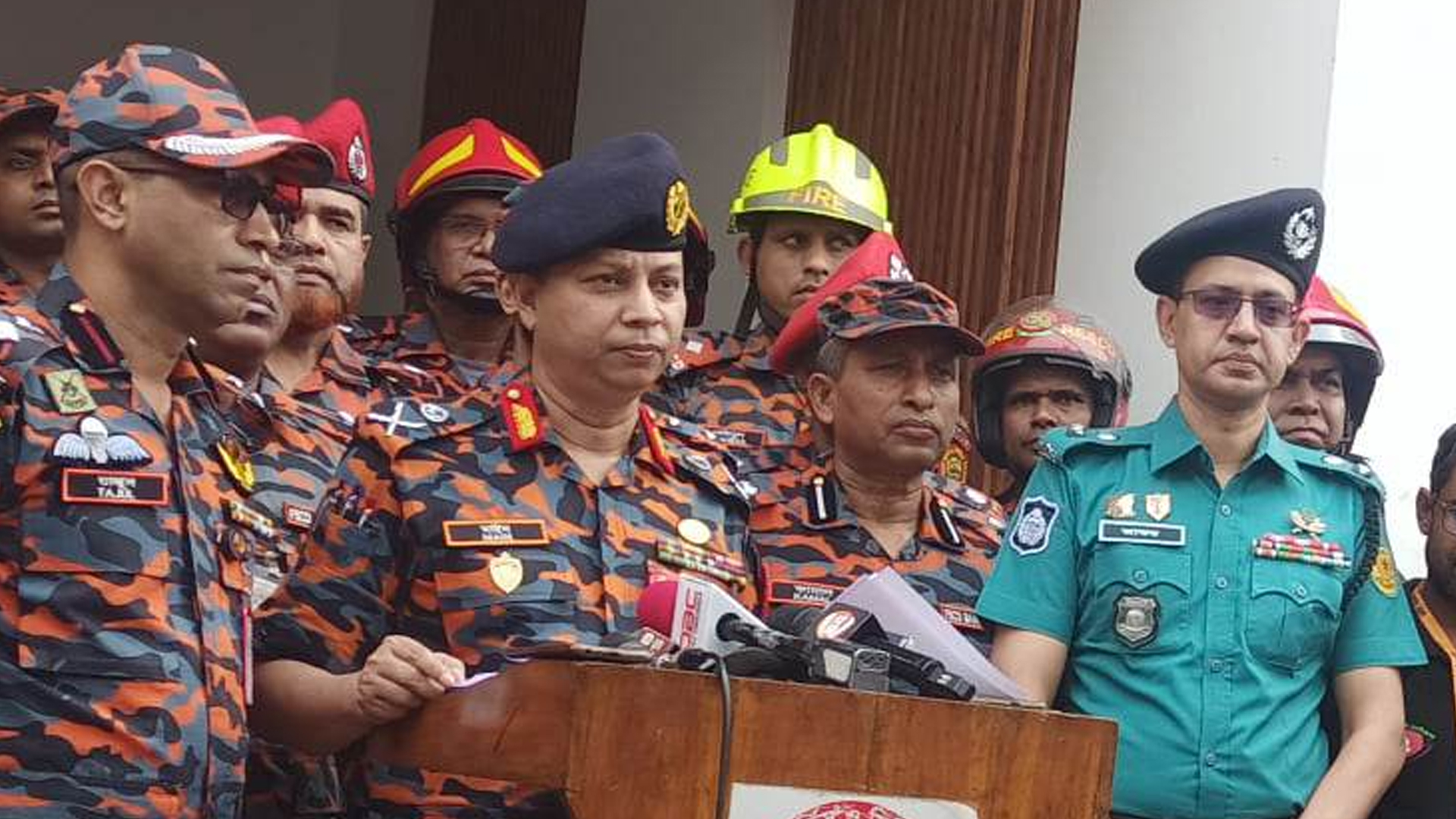 গাউসিয়া ও রাজধানী সুপার মার্কেটকে ঝুঁকিপূর্ণ মনে করছে ফায়ার সার্ভিস