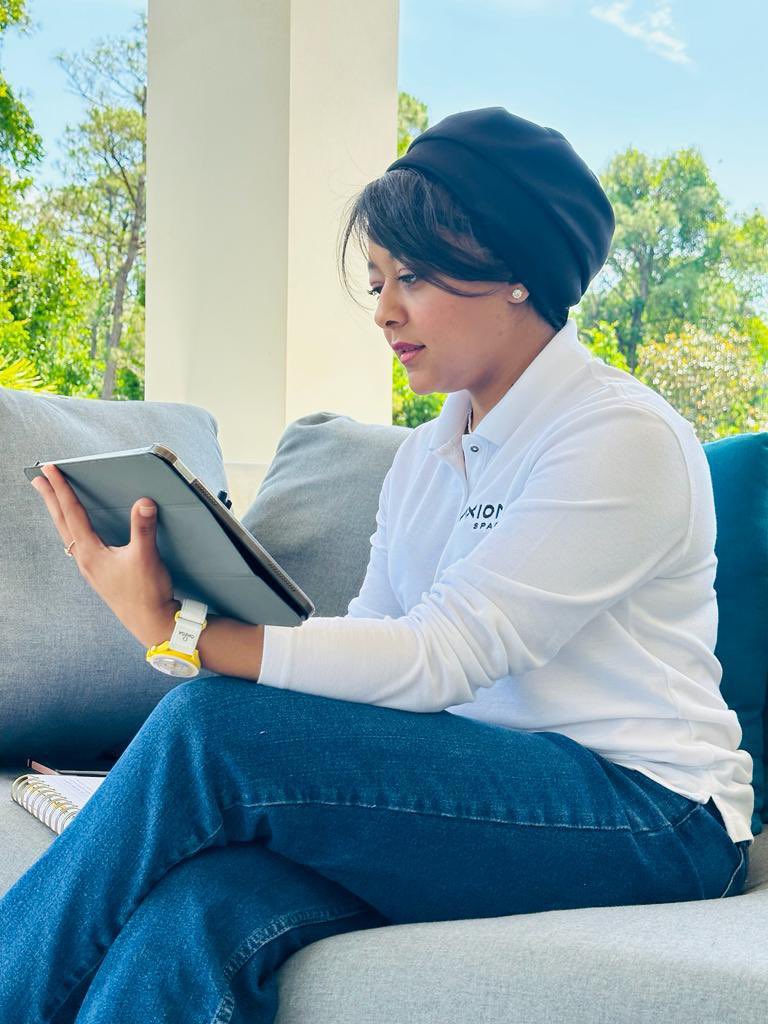 প্রথম সৌদি নারী রায়ানাহ বার্নাবির মহাশূন্যে যাত্রা