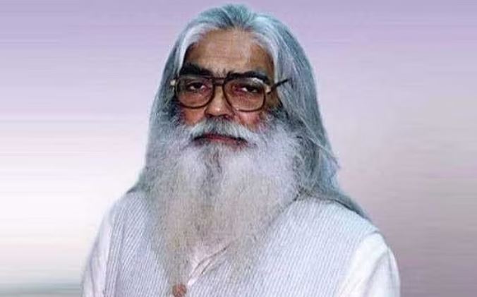 চলে গেলেন রাজনীতির ‘রহস্য পুরুষ’ সিরাজুল আলম খান