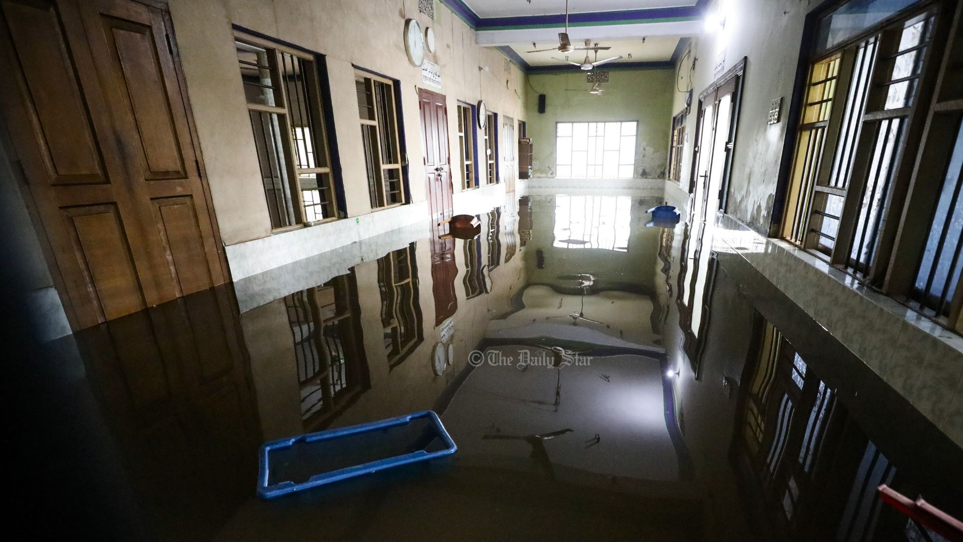 বন্যা পরিস্থিতিতে চট্টগ্রামের ৪ জেলায় শিক্ষাপ্রতিষ্ঠান বন্ধ