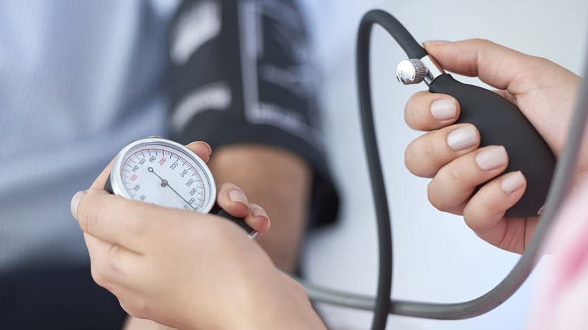 লো প্রেশারে কী খাবেন