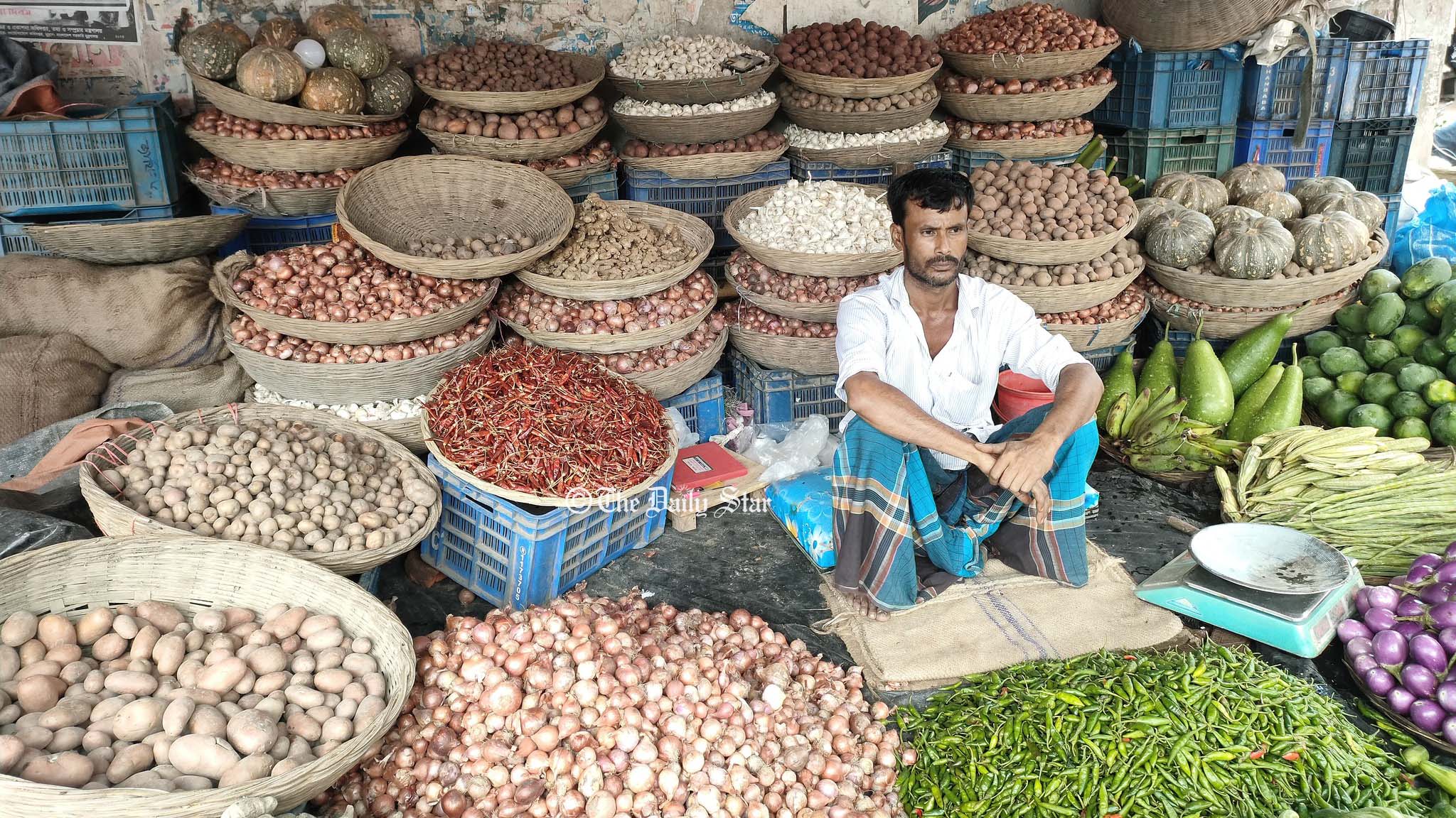 সবচেয়ে সস্তা আলুর দামও ৪০ টাকা কেজি