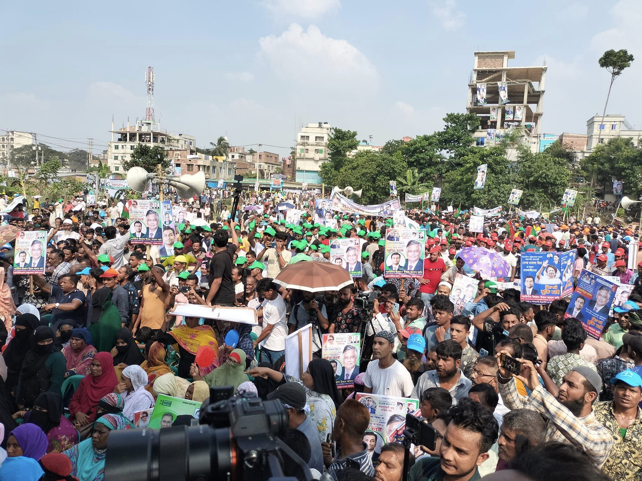 সাভার-কেরাণীগঞ্জে বিএনপির ৭১ নেতাকর্মীর বিরুদ্ধে ২ মামলা, অজ্ঞাত আসামি ৫০