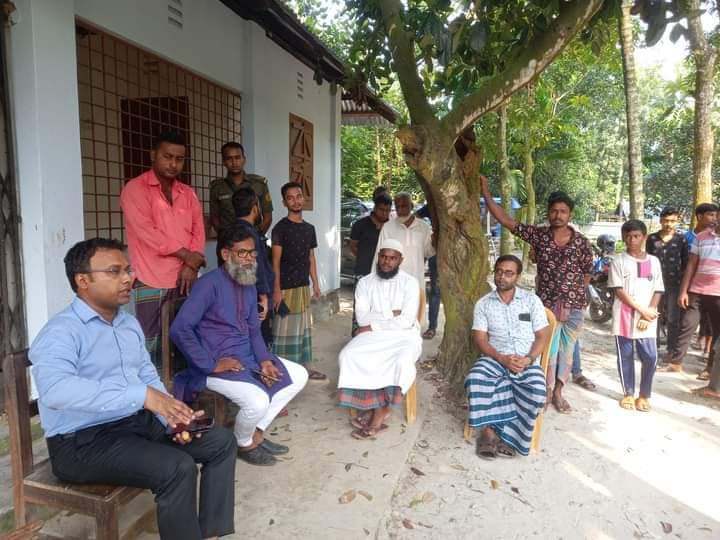 ইউএনওর নির্দেশে ইমাম চাকরি হারানোর পর ডিসির আদেশে সমঝোতা