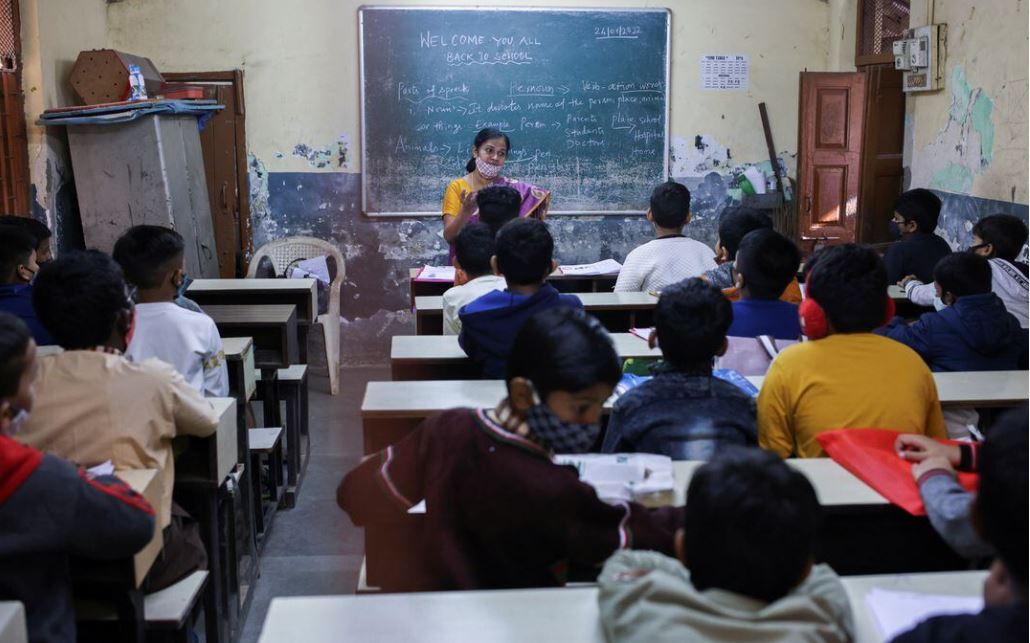 ভারতের গ্রাম অঞ্চলের ১৪-১৮ বছর বয়সীদের ২৫ শতাংশ নিজের ভাষায় পড়তে পারে না