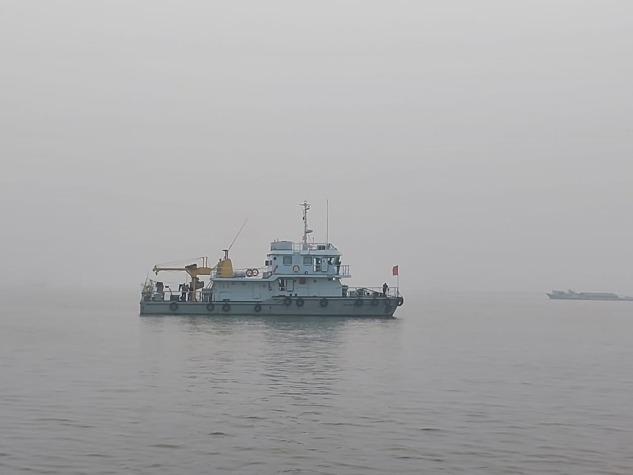 ট্রাক ও নিখোঁজ সেকেন্ড মাস্টারের খোঁজে এবার পাটুরিয়ায় ঝিনাই-১