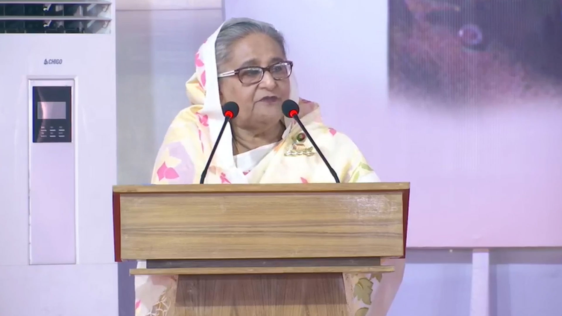 আমার মা-ভাইয়েরা জীবন দিয়ে গেছে, প্রয়োজনে আমিও বুকের রক্ত ঢেলে দেবো: প্রধানমন্ত্রী